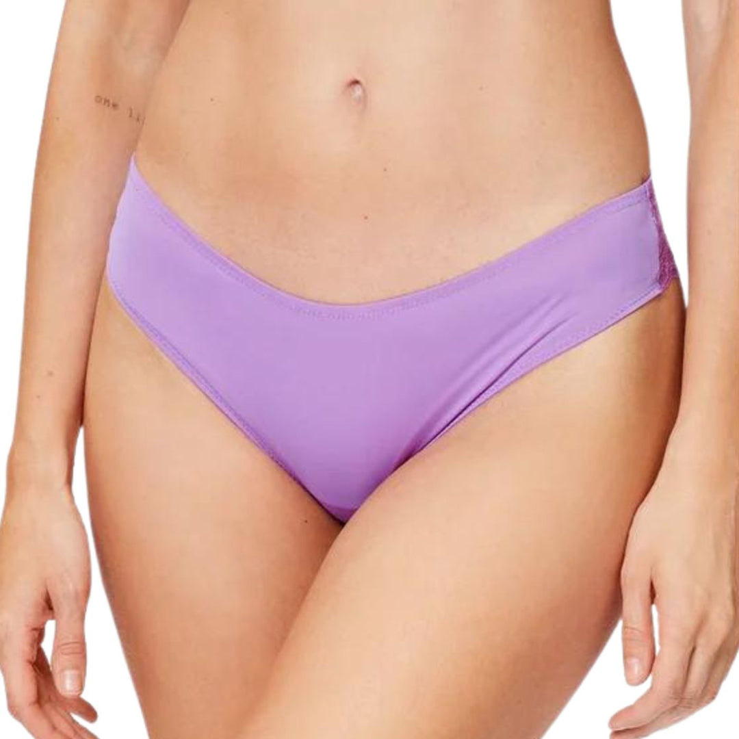 Triumph Lovely Micro Brazilian String Női Tanga I Lila
