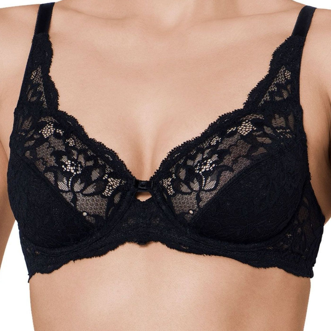 Triumph Amourette Charm W | Melltartó