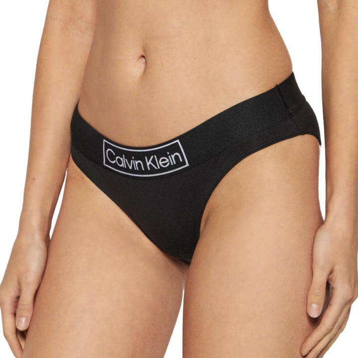 Calvin Klein Fekete Bugyi Alsó