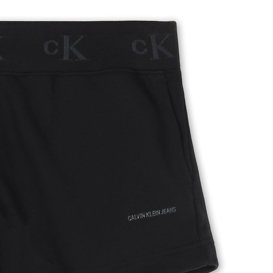 Calvin Klein Feliratos Derekú Rövidnadrág | Fekete