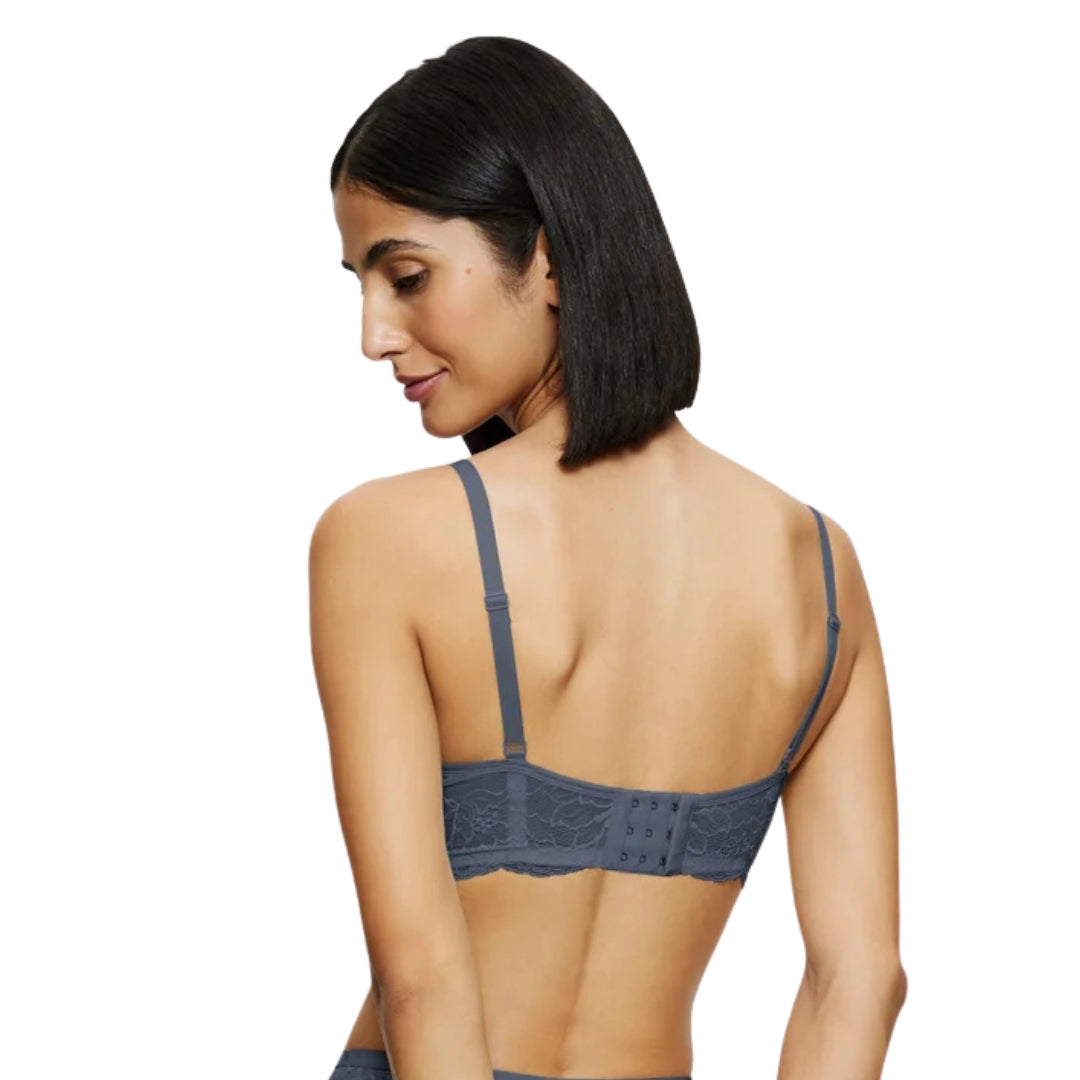 Triumph Amourette Charm T N03 | Melltartó | Kék