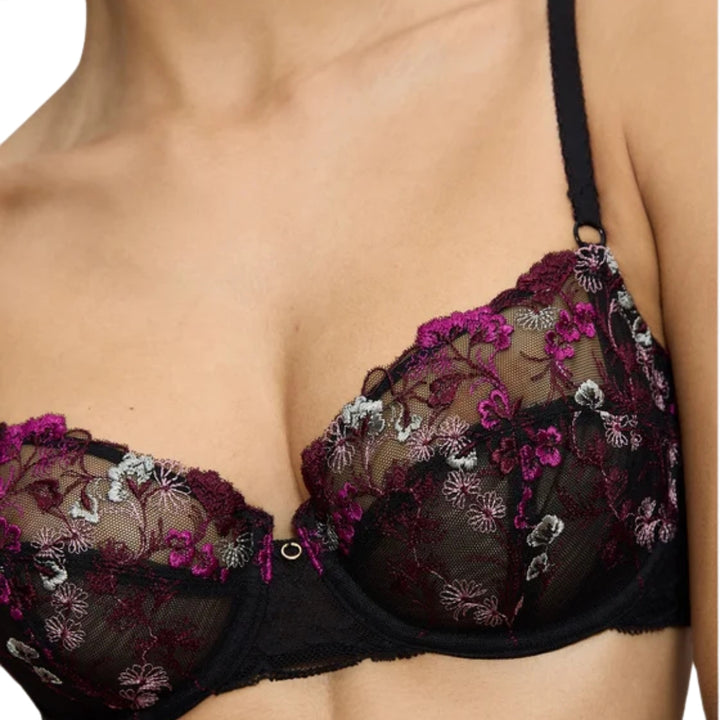Triumph Sensual Spotlight W | Melltartó | Fekete