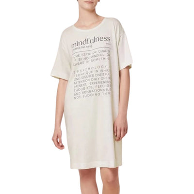 Triumph Női Hálóing NDK I Fehér