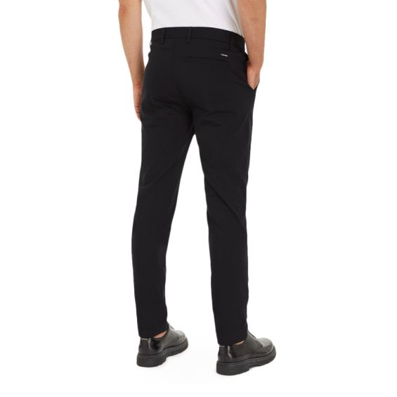 Calvin Klein Tech cotton Stretch Slim Nadrág | Fekete