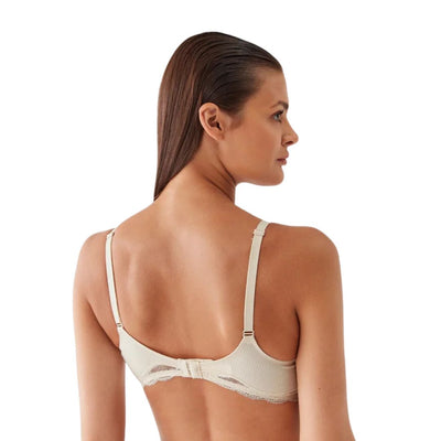Triumph Natural Spotlight W EX Melltartó  Kismama I Krém