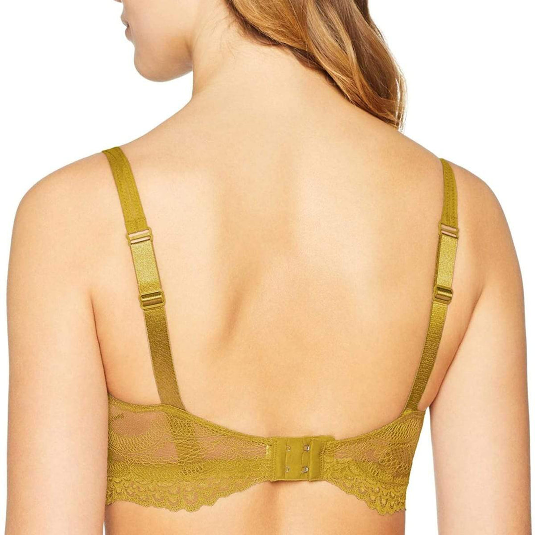 Triumph Beauty Full Darling W | Melltartó